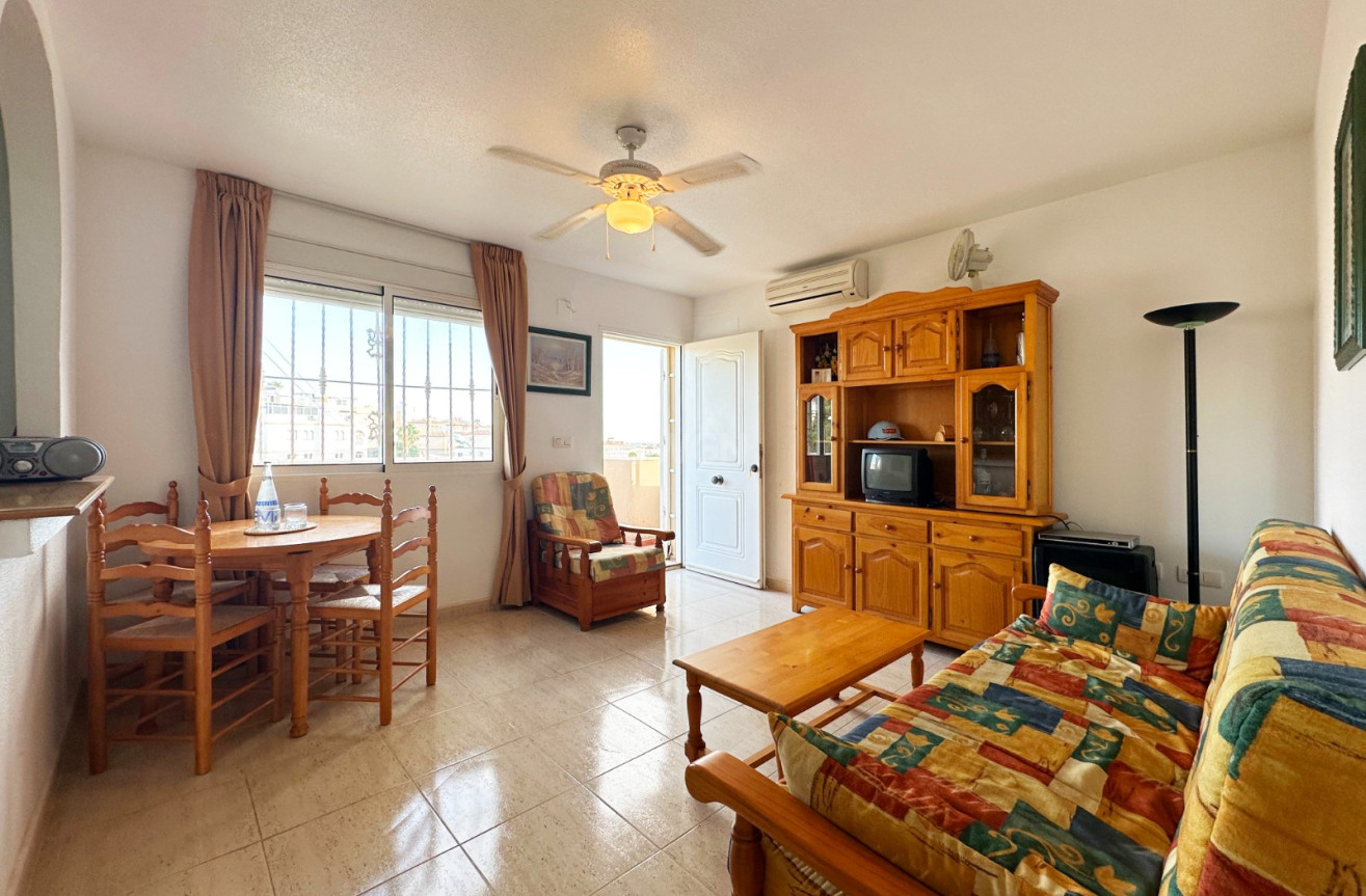 Resale - Bungalow - San Miguel de Salinas - Inland