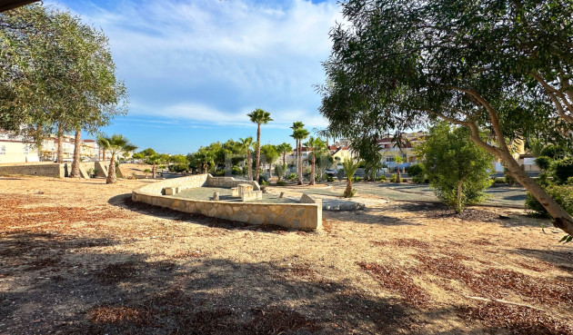 Resale - Bungalow - San Miguel de Salinas - Inland