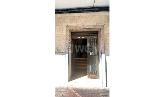 Reventa - Apartamento / piso - Torrevieja - Paseo Maritimo