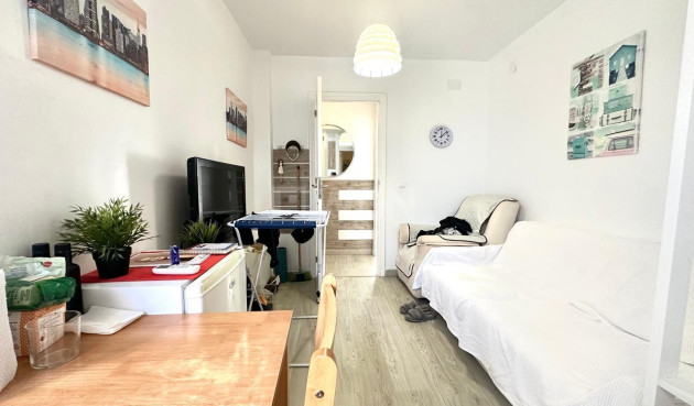 Reventa - Apartamento / piso - Torrevieja - Paseo Maritimo