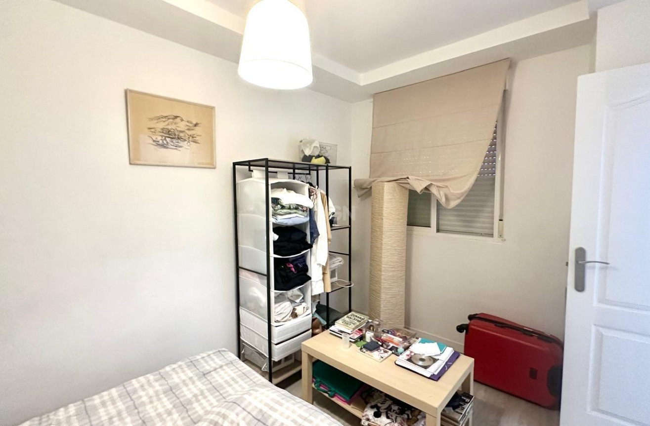 Reventa - Apartamento / piso - Torrevieja - Paseo Maritimo