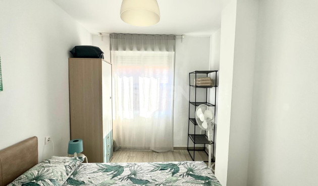 Reventa - Apartamento / piso - Torrevieja - Paseo Maritimo