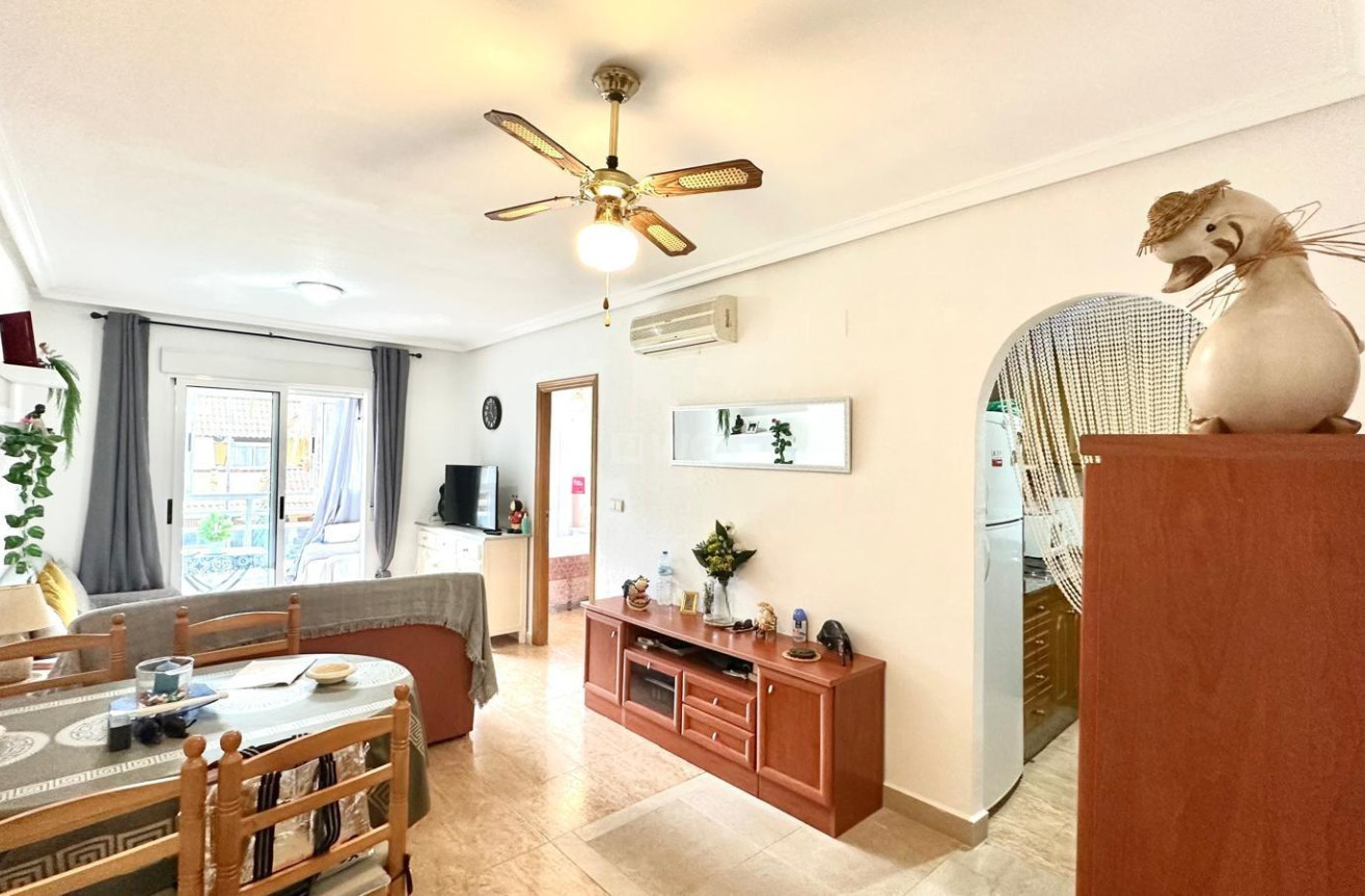 Wiederverkauf - Wohnung - Torrevieja - Playa del Cura