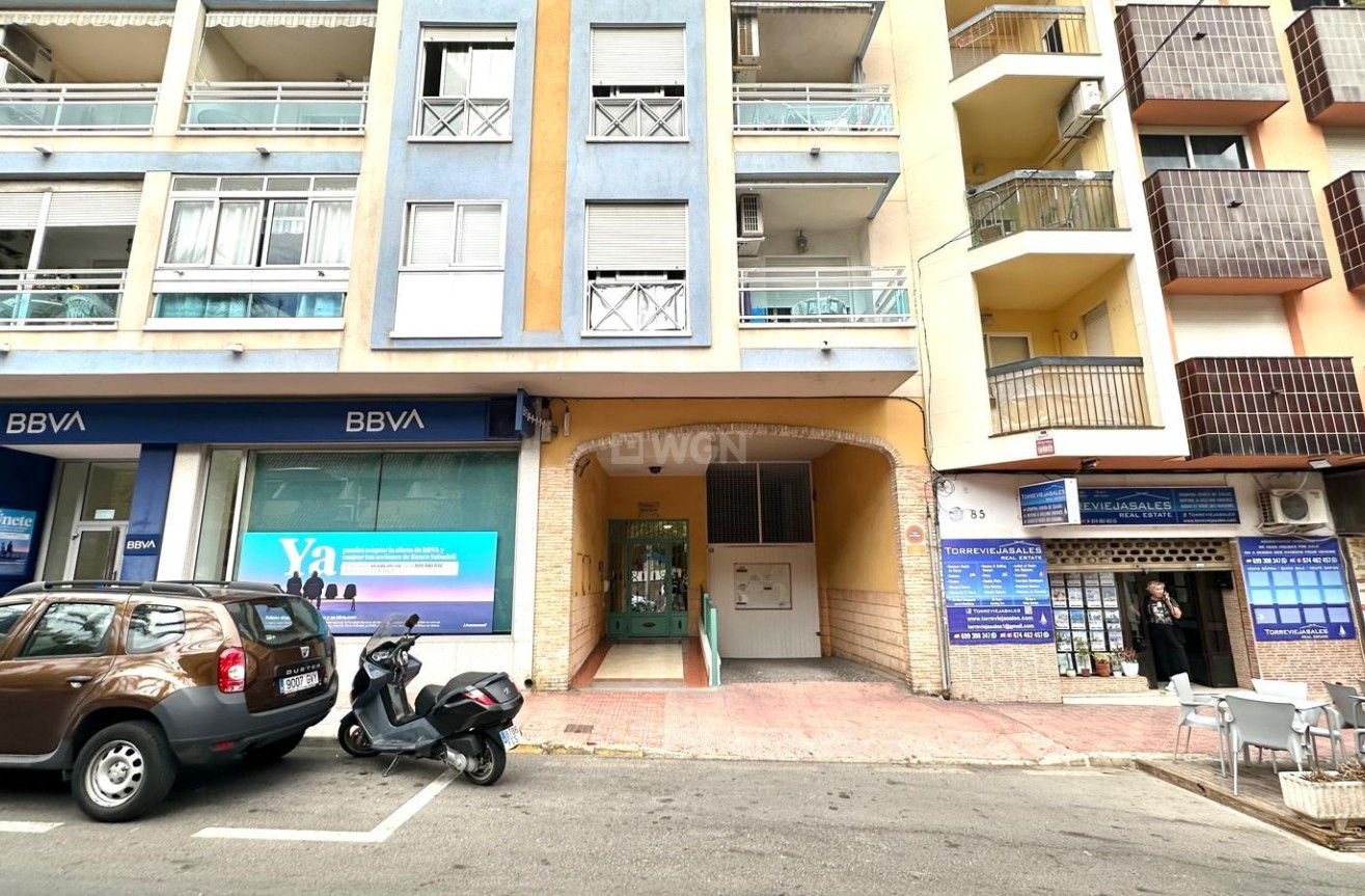 Wiederverkauf - Wohnung - Torrevieja - Playa del Cura