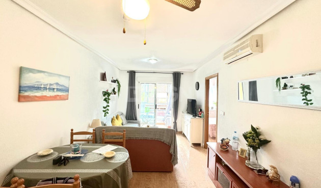 Wiederverkauf - Wohnung - Torrevieja - Playa del Cura
