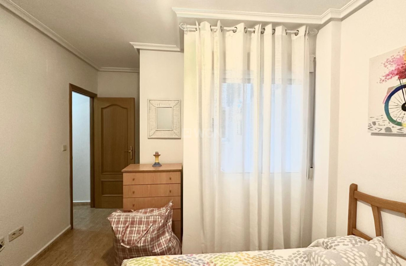 Wiederverkauf - Wohnung - Torrevieja - Playa del Cura