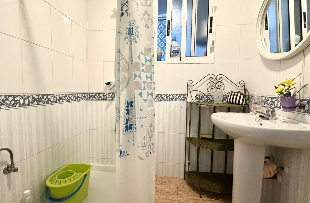 Wiederverkauf - Wohnung - Torrevieja - Playa del Cura