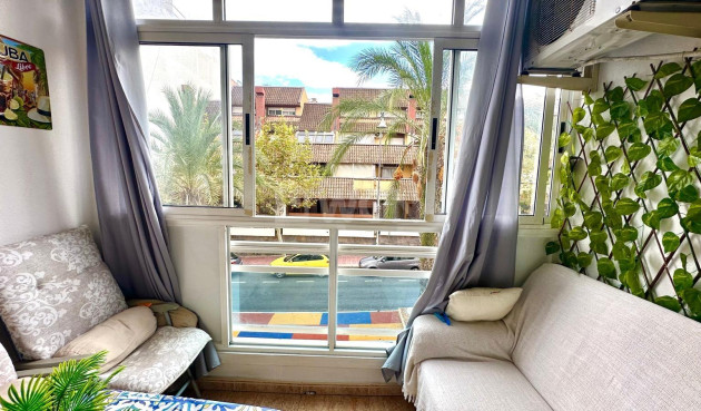 Wiederverkauf - Wohnung - Torrevieja - Playa del Cura