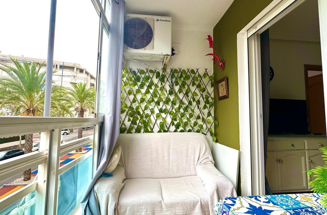 Wiederverkauf - Wohnung - Torrevieja - Playa del Cura