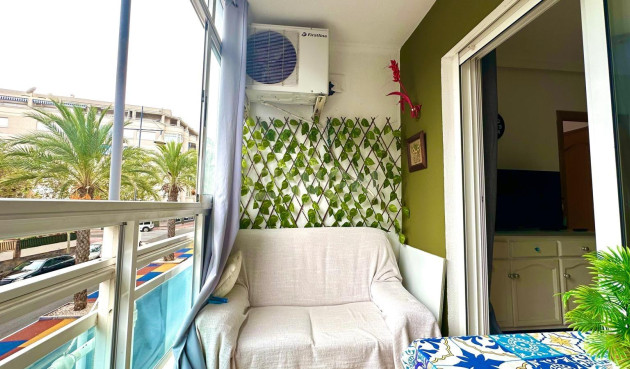 Wiederverkauf - Wohnung - Torrevieja - Playa del Cura
