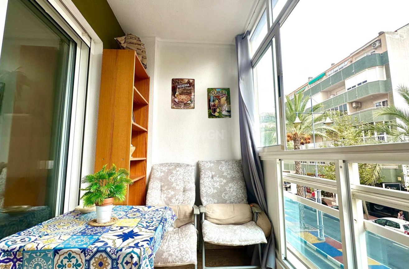 Wiederverkauf - Wohnung - Torrevieja - Playa del Cura