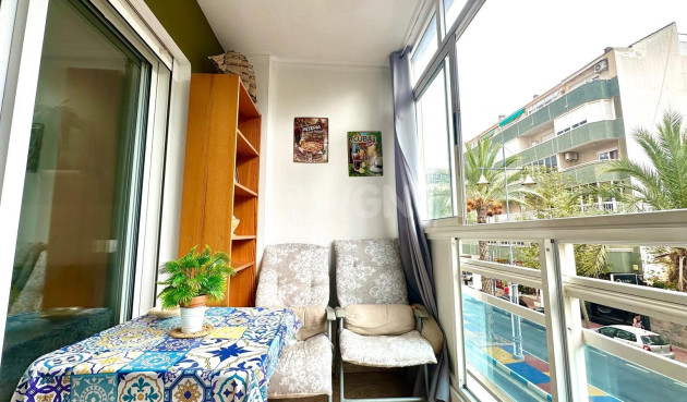 Wiederverkauf - Wohnung - Torrevieja - Playa del Cura