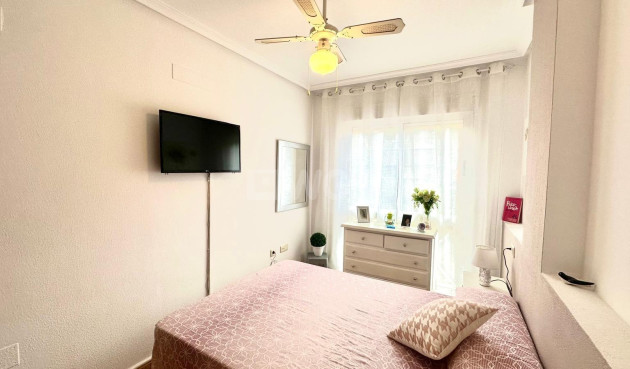 Wiederverkauf - Wohnung - Torrevieja - Playa del Cura