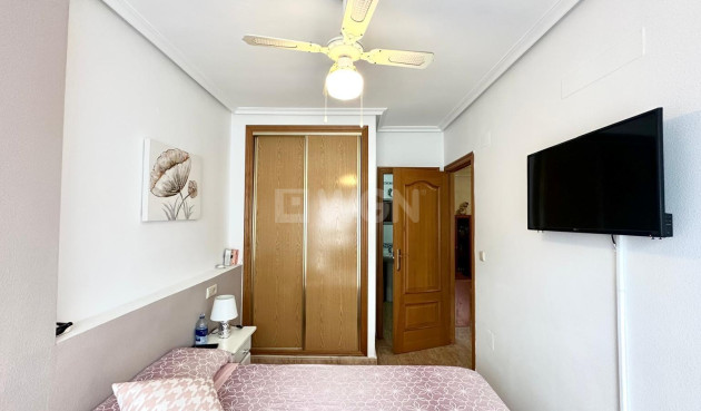 Wiederverkauf - Wohnung - Torrevieja - Playa del Cura