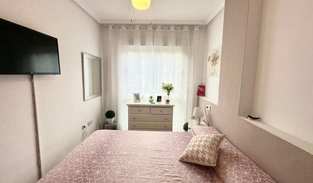 Wiederverkauf - Wohnung - Torrevieja - Playa del Cura