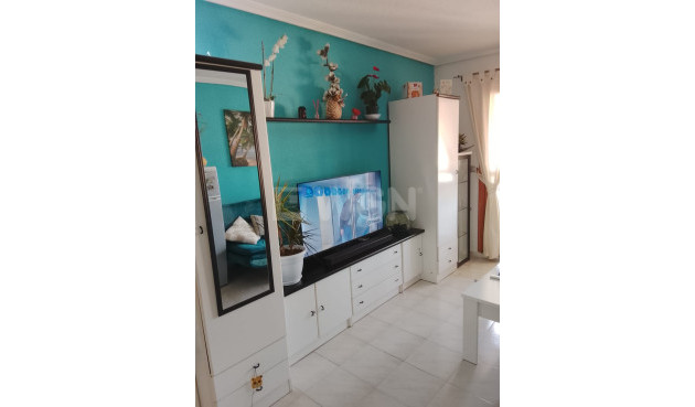 Resale - Apartment / flat - Torrevieja - Costa Blanca