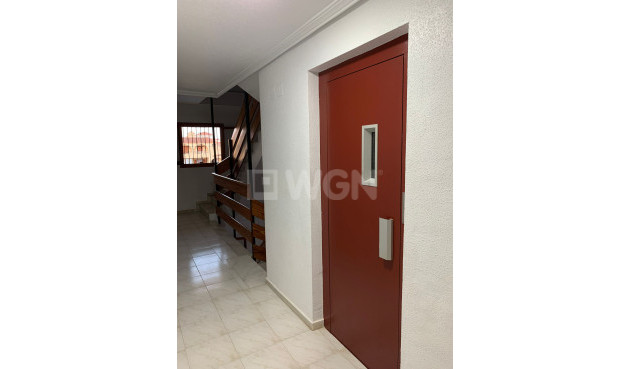 Resale - Apartment / flat - Torrevieja - Costa Blanca