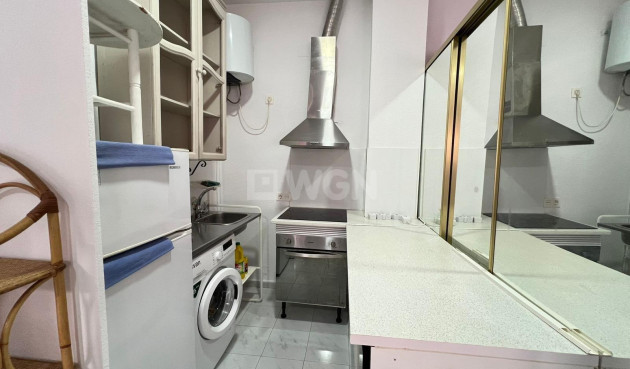 Odsprzedaż - Reklama w telewizji - Torrevieja - Playa de los Locos