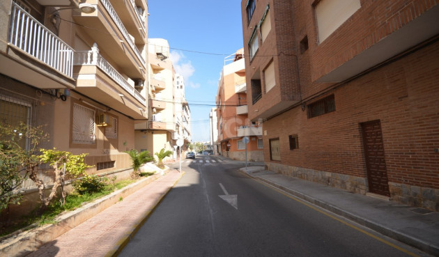 Odsprzedaż - Reklama w telewizji - Torrevieja - Playa de los Locos