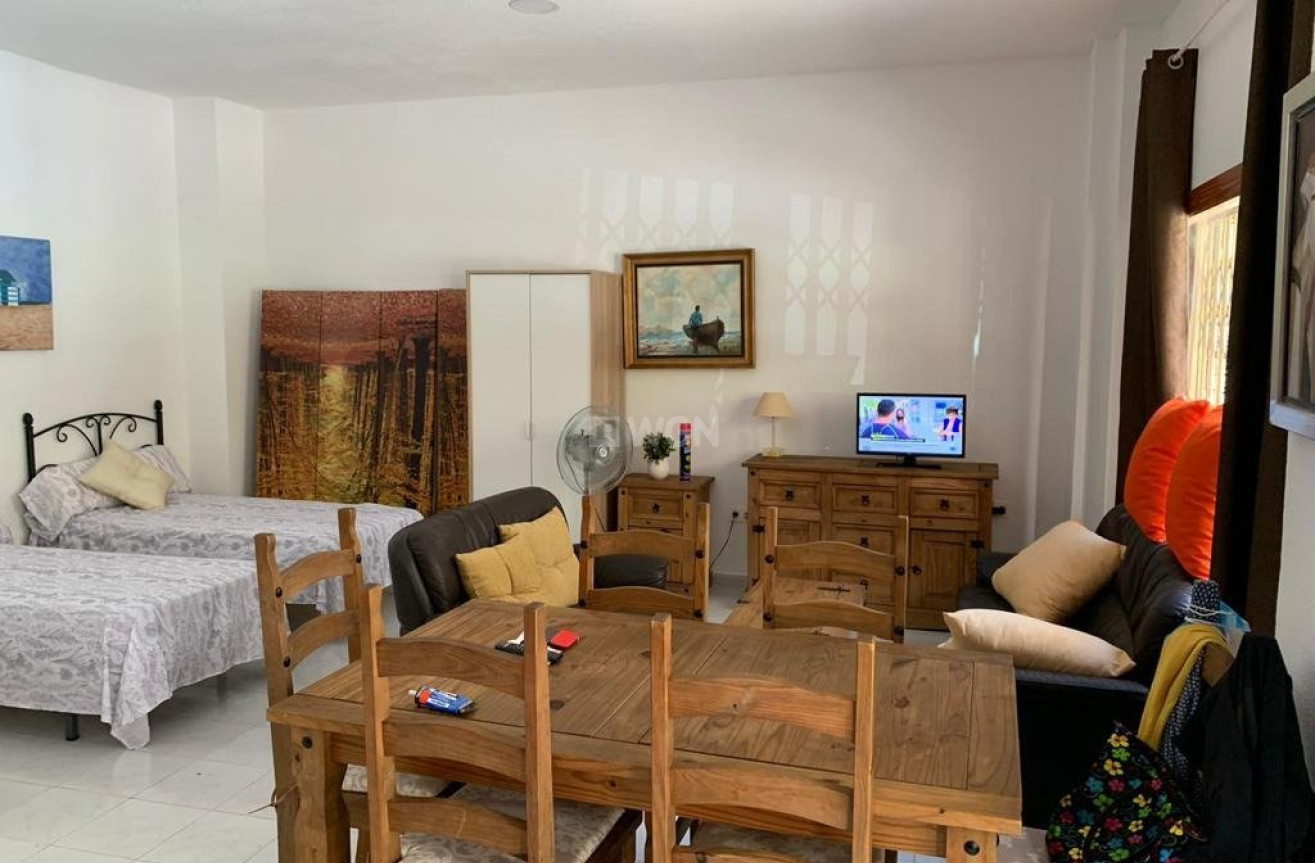 Odsprzedaż - Reklama w telewizji - Torrevieja - Playa de los Locos