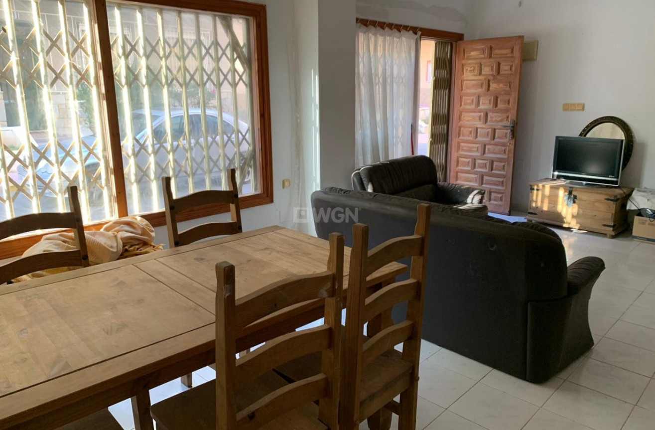 Odsprzedaż - Reklama w telewizji - Torrevieja - Playa de los Locos