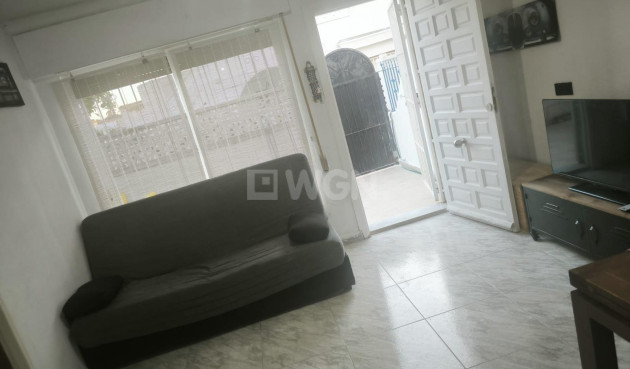 Odsprzedaż - Kamienica - Torrevieja - Doña Ines