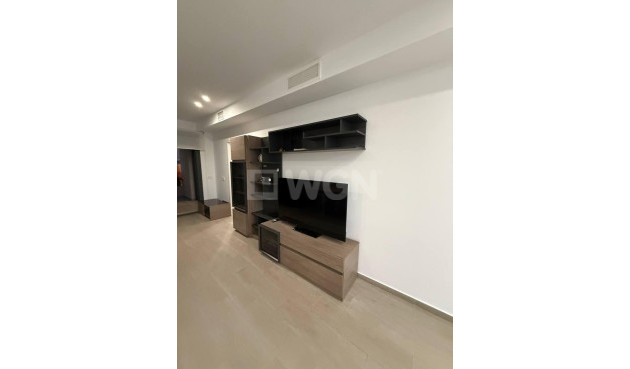 Odsprzedaż - Mieszkanie w bloku - Torrevieja - La Mata