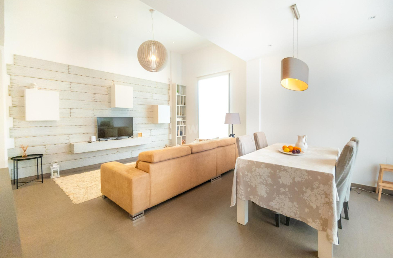 Resale - Villa - Ciudad Quesada - Costa Blanca Sur