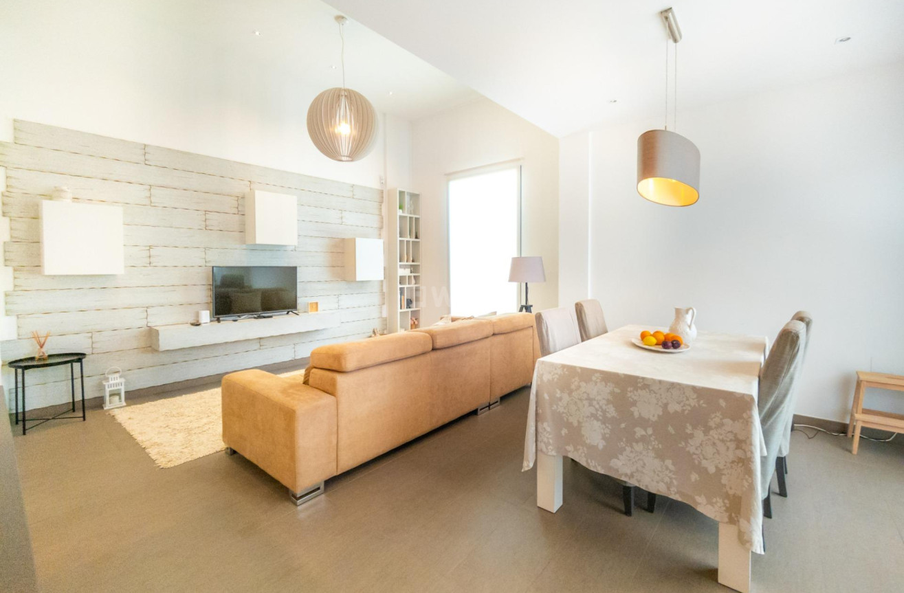 Resale - Villa - Ciudad Quesada - Costa Blanca Sur