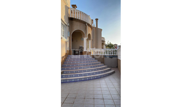 Resale - Villa - Villamartin - Costa Blanca