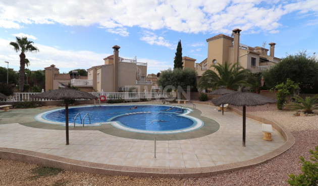 Resale - Villa - Villamartin - Costa Blanca