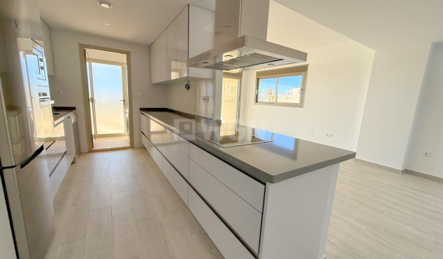 Odsprzedaż - Mieszkanie w bloku - Orihuela Costa - La Zenia