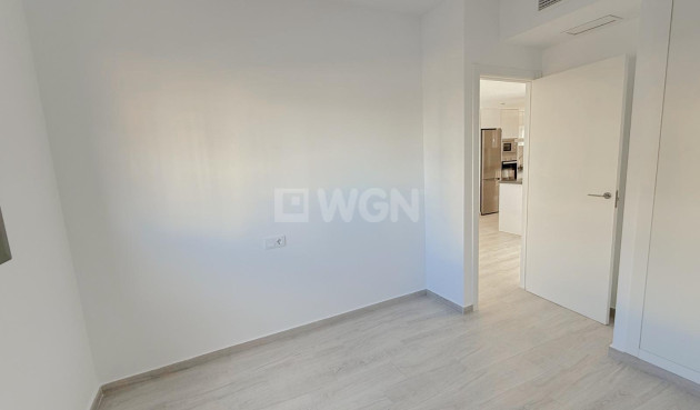 Odsprzedaż - Mieszkanie w bloku - Orihuela Costa - La Zenia