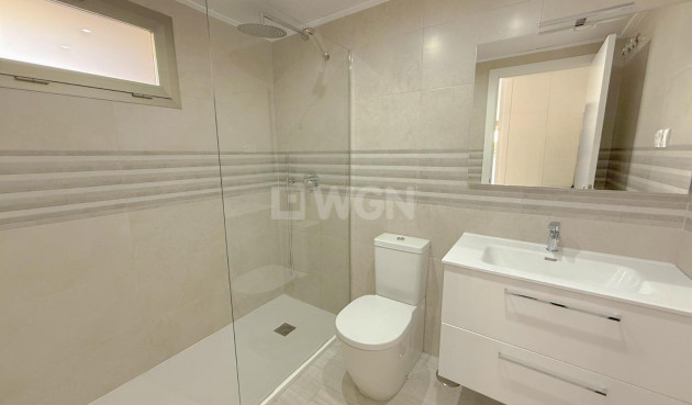 Odsprzedaż - Mieszkanie w bloku - Orihuela Costa - La Zenia