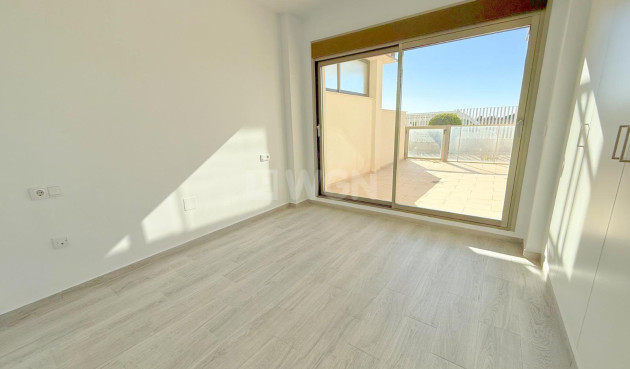 Odsprzedaż - Mieszkanie w bloku - Orihuela Costa - La Zenia