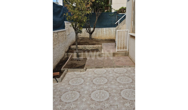 Odsprzedaż - Villa - Orihuela Costa - Los Altos