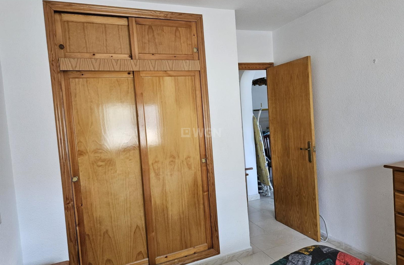 Odsprzedaż - Villa - Orihuela Costa - Los Altos