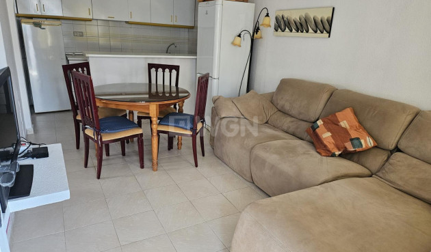 Odsprzedaż - Villa - Orihuela Costa - Los Altos