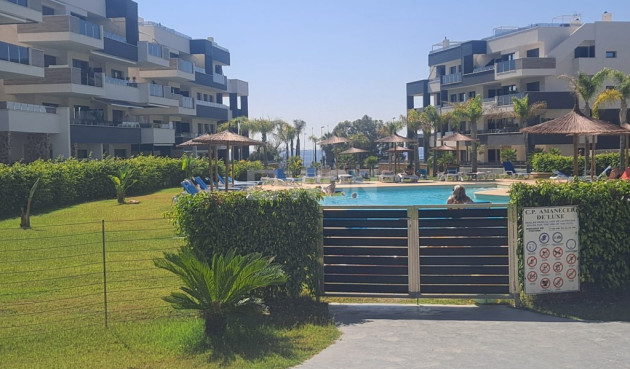 Resale - Apartment / flat - Playa Flamenca - Costa Blanca