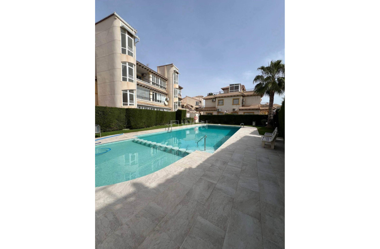 Wiederverkauf - Duplex - Orihuela Costa - Punta Prima