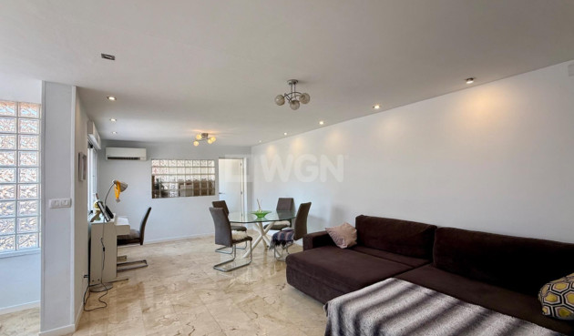 Resale - Villa - Torrevieja - Los Frutales