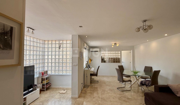 Resale - Villa - Torrevieja - Los Frutales