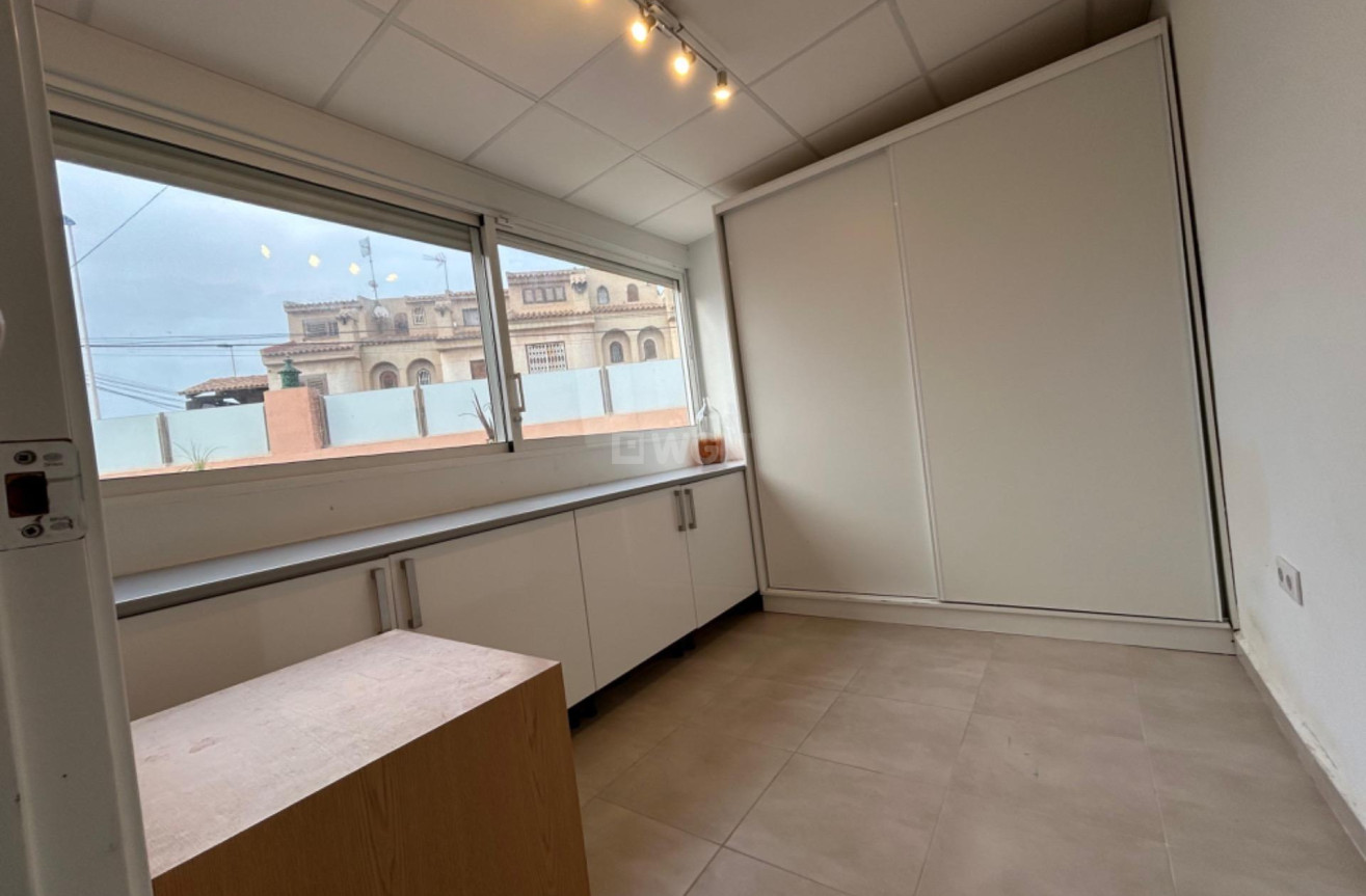 Resale - Villa - Torrevieja - Los Frutales