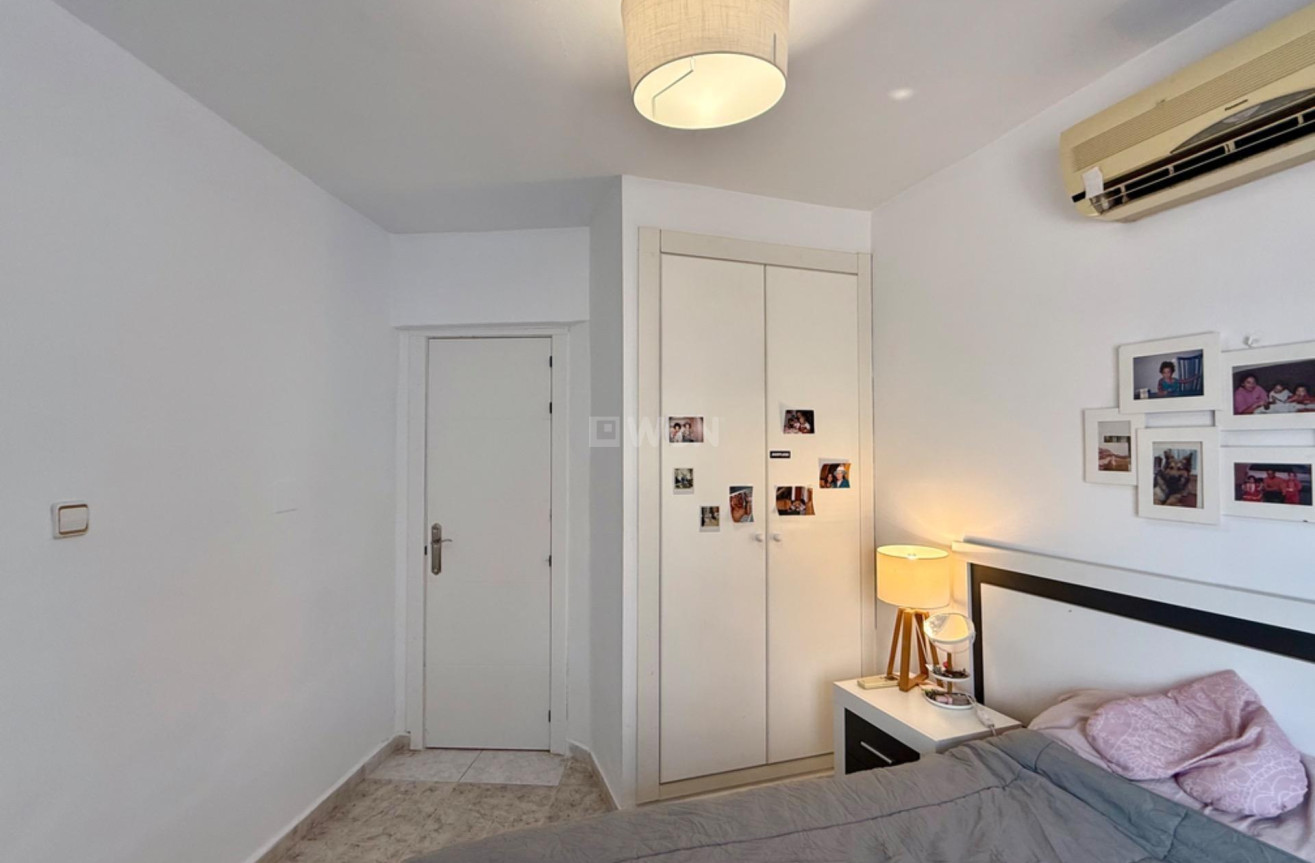 Resale - Villa - Torrevieja - Los Frutales