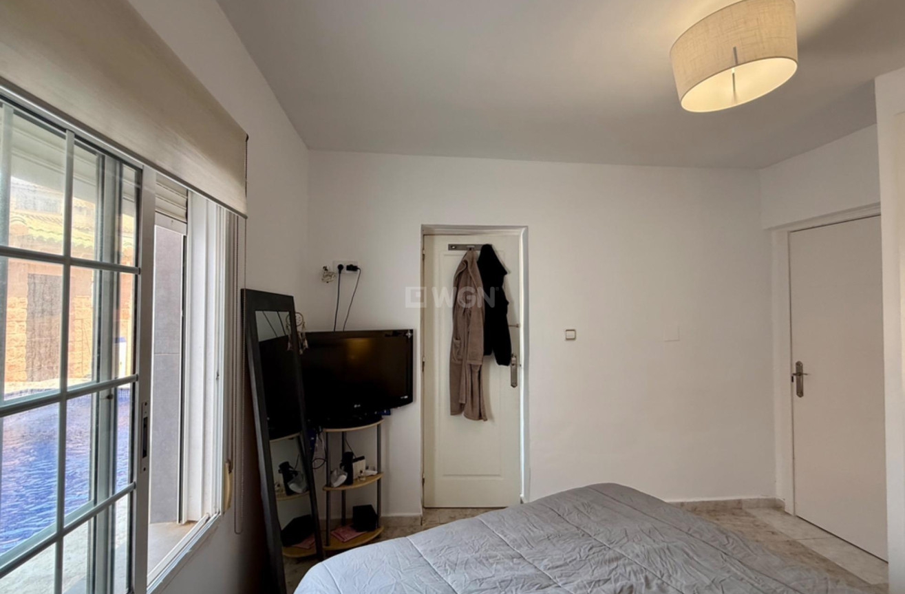 Resale - Villa - Torrevieja - Los Frutales