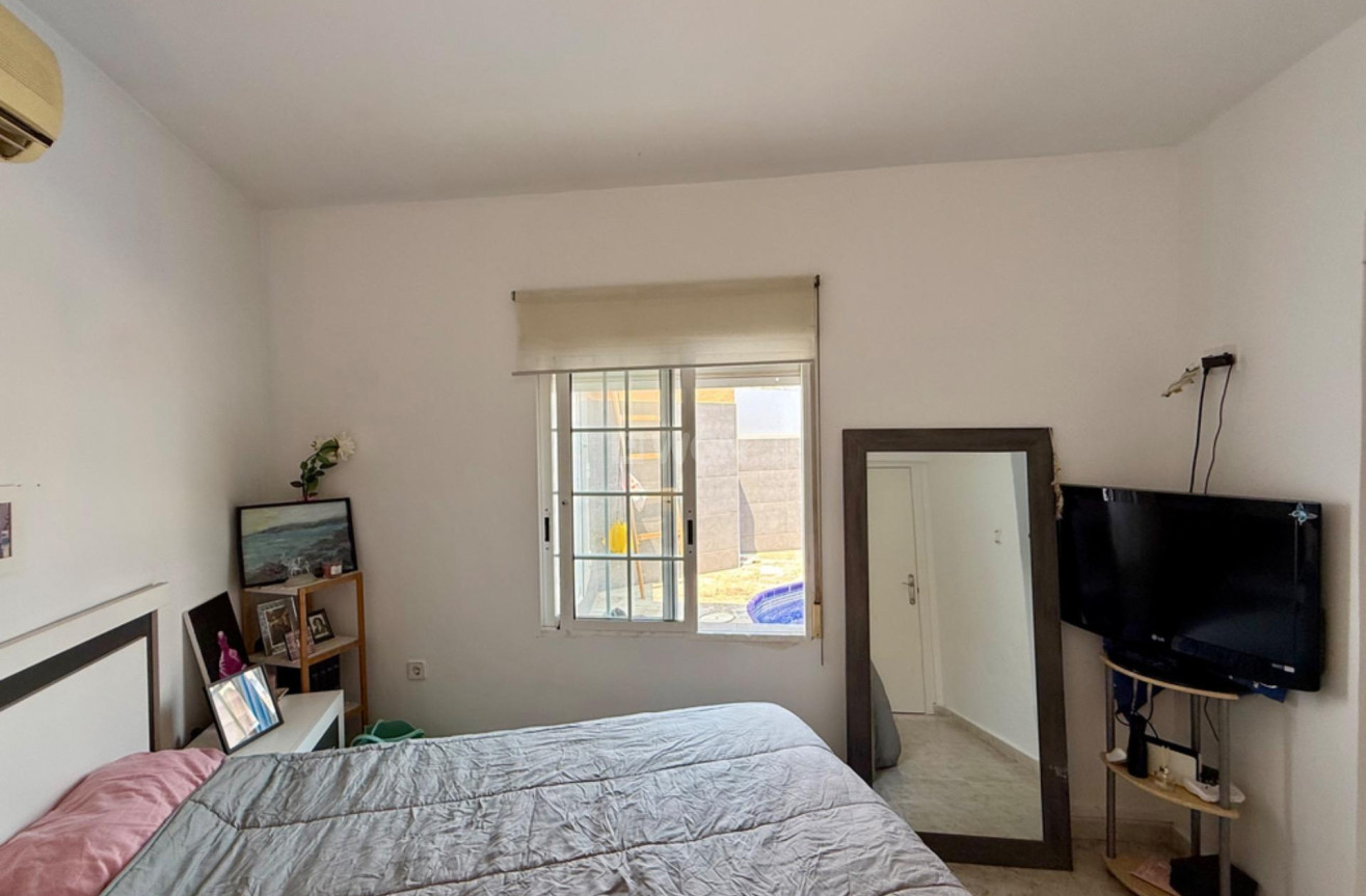 Resale - Villa - Torrevieja - Los Frutales