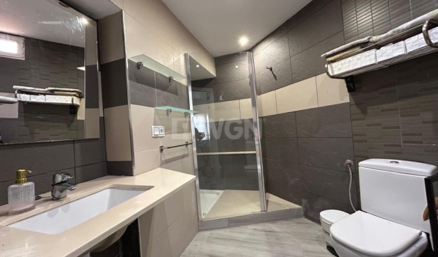 Resale - Villa - Torrevieja - Los Frutales