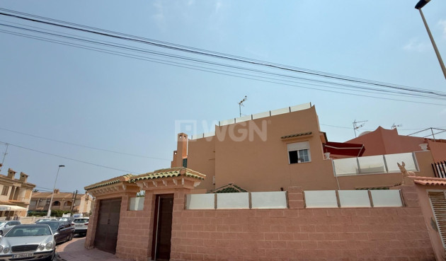 Resale - Villa - Torrevieja - Los Frutales
