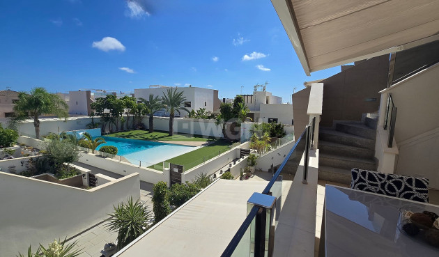 Resale - Apartment / flat - Pilar de la Horadada - Costa Blanca