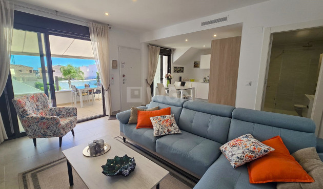 Resale - Apartment / flat - Pilar de la Horadada - Costa Blanca